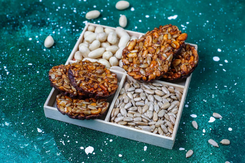 Najboljši veganski prigrizki z veliko beljakovinami